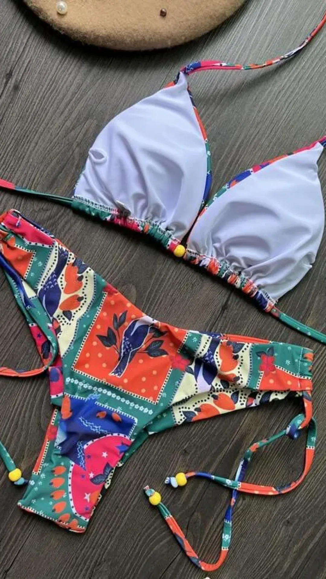 Conjunto biquini estampado aves